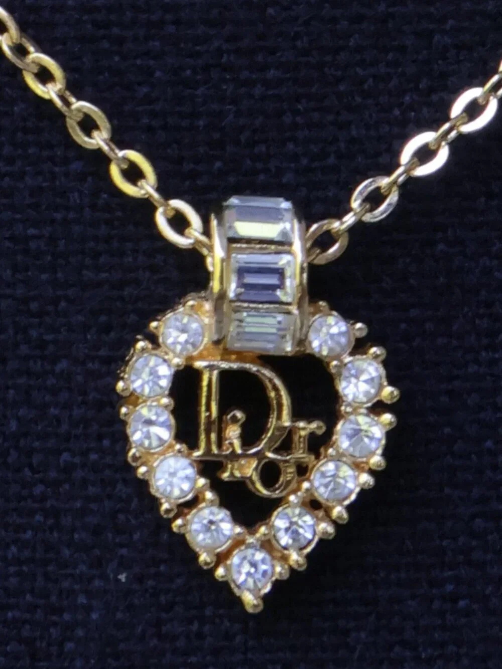 Christian Dior Rhinestone Heart Necklace Golden on 17.75